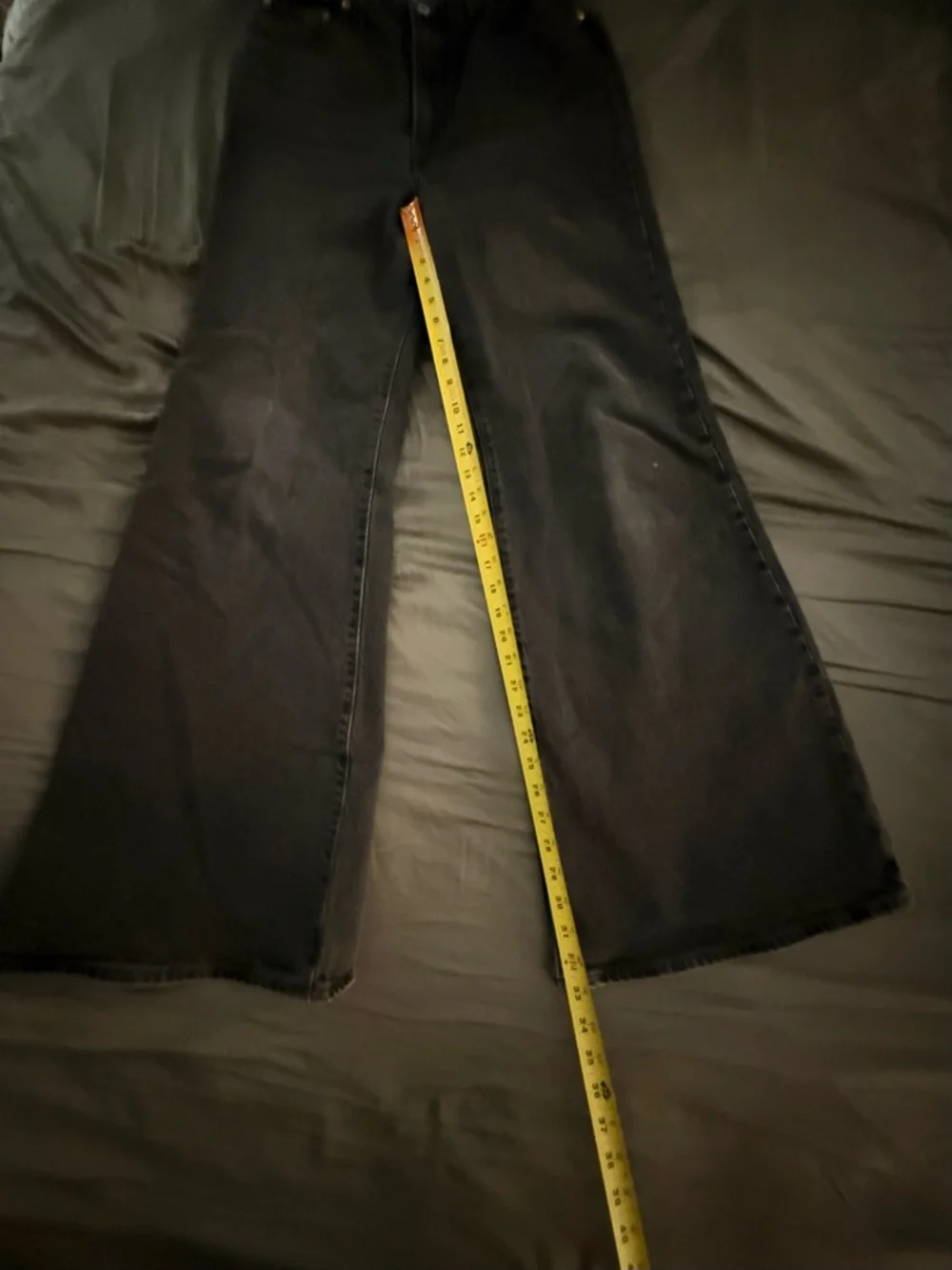 Levi’s RIBCAGE BELL WOMEN'S JEANS Black premium denim - Picture 12 of 13